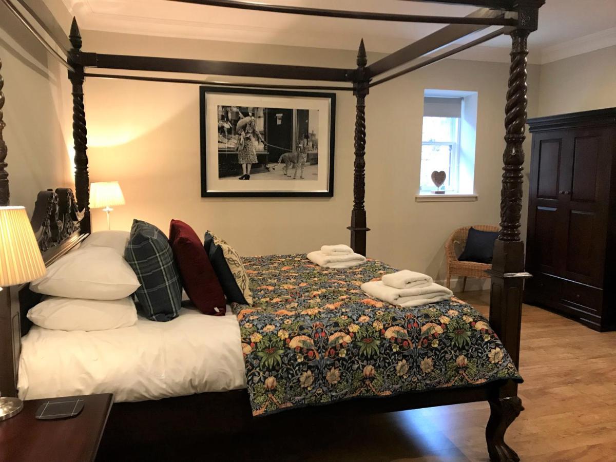 Cherry Blossom Cottage Cupar Bagian luar foto